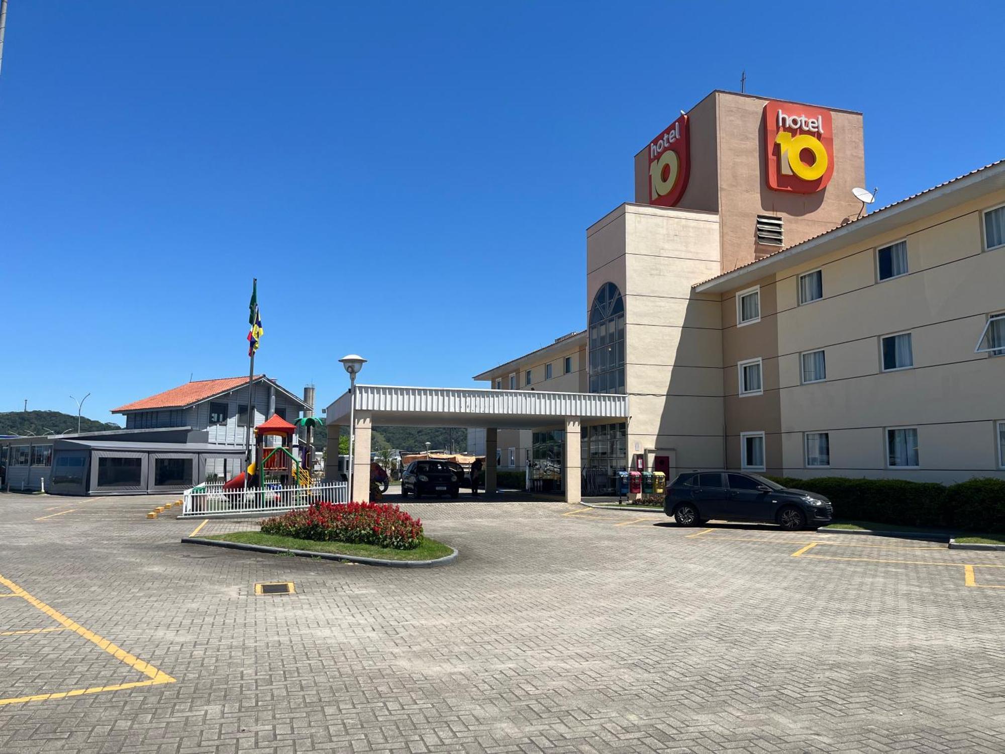 Hotel 10 Itajai/Navegantes Luaran gambar