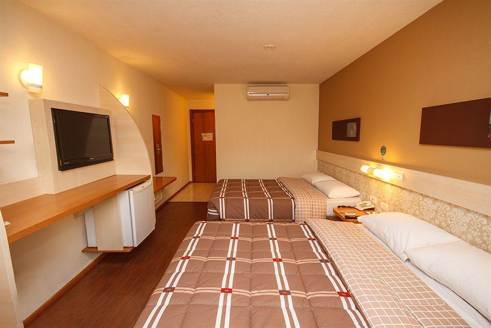 Hotel 10 Itajai/Navegantes Luaran gambar